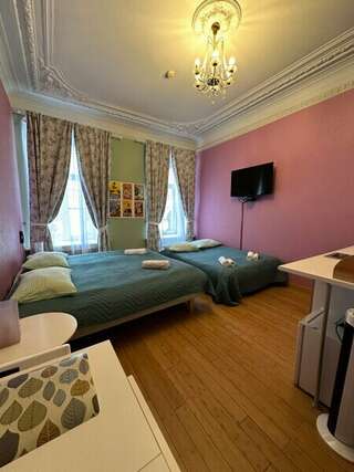 Апартаменты Пио Санкт-Петербург Четырехместный номер-3